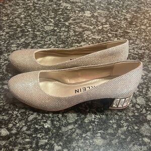 Anne Klein Akhaedyn sparkling gold block heels